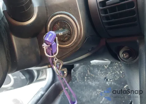 2004 Infiniti G35 z USA, uszkodzony, nr VIN JNKCV54E04M824708